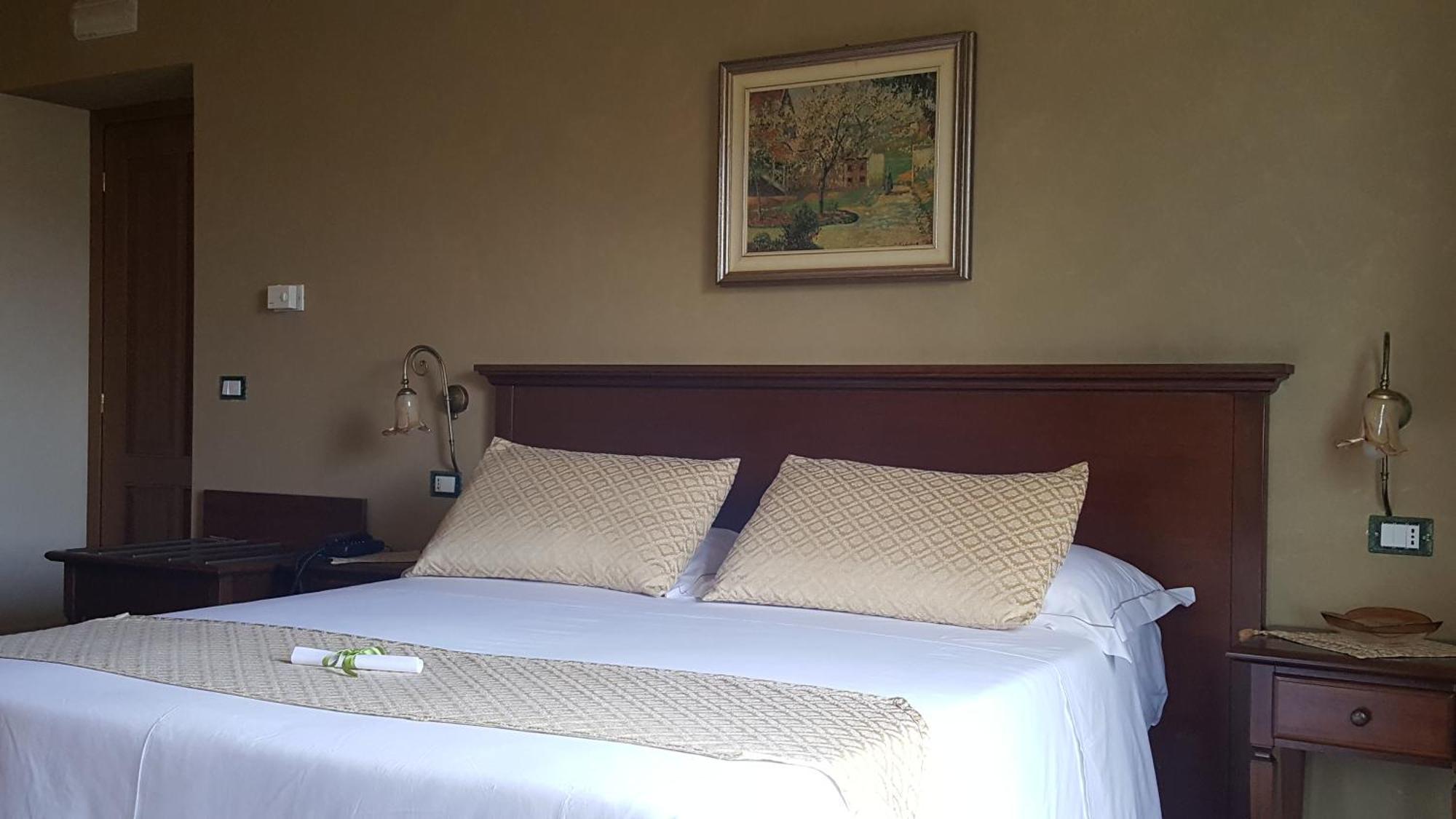 Gasthaus Antico Borgo Petralia Zafferana Etnea Zimmer foto